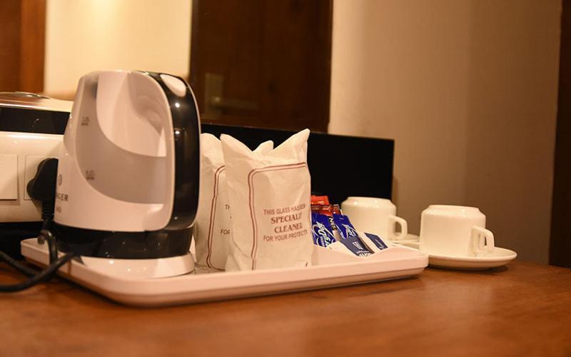 Hotel Royal City สิริกุรี ภายนอก รูปภาพ